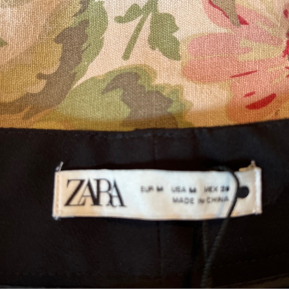 ZARA Size Medium Black Dress Pants Full Length Straight Leg Sewn-Leg-Line NEW - Picture 11 of 16